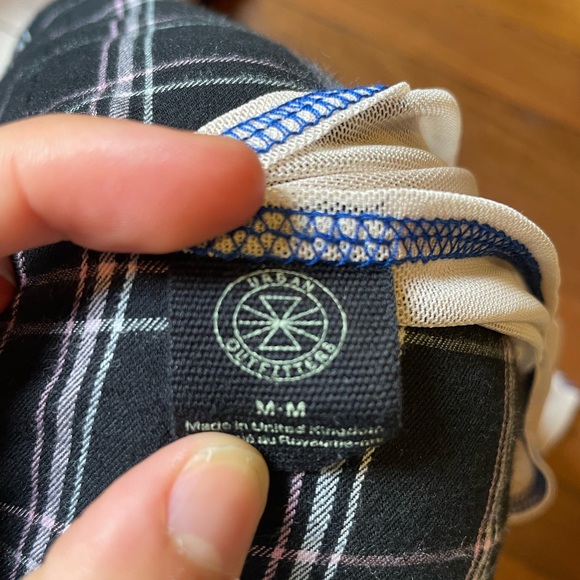 URBAN OUTFITTERS SOLD OUT MESH DRAGON TOP - Picture 4 of 5